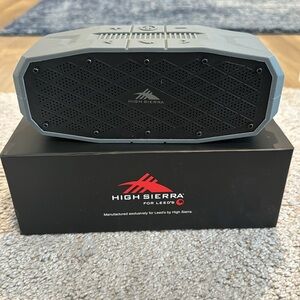Brand new High Sierra for Leed’s Lynx Bluetooth Power Bank Speaker